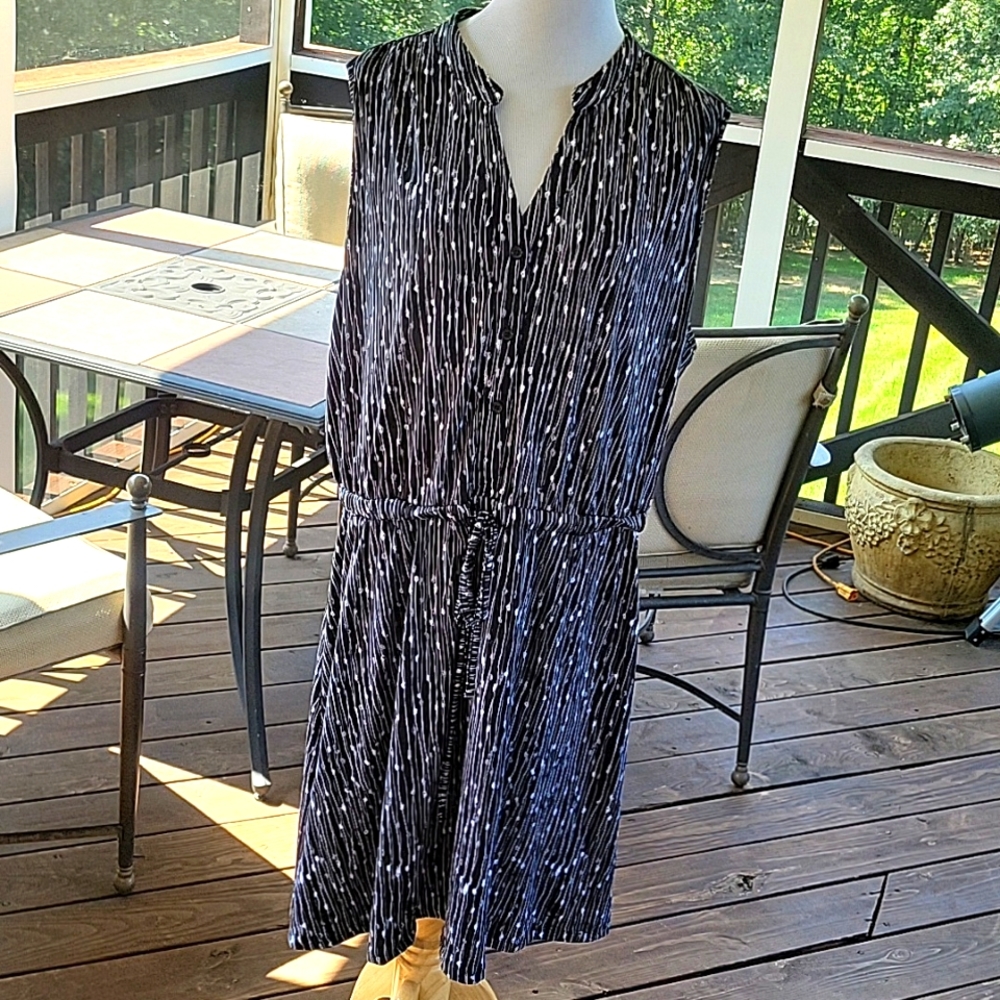 🫏 ROBERT LOUIS DRESS